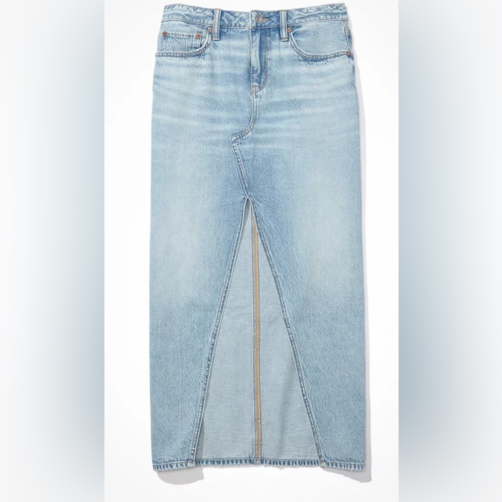 AE Dreamy Drape Low-Rise Denim Maxi Skirt